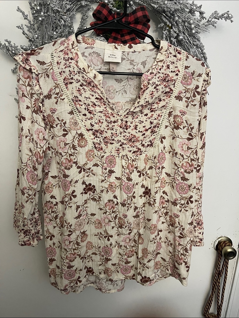 Knox Rose Cream Floral V-Neck Blouse with Pink and Brown Accents